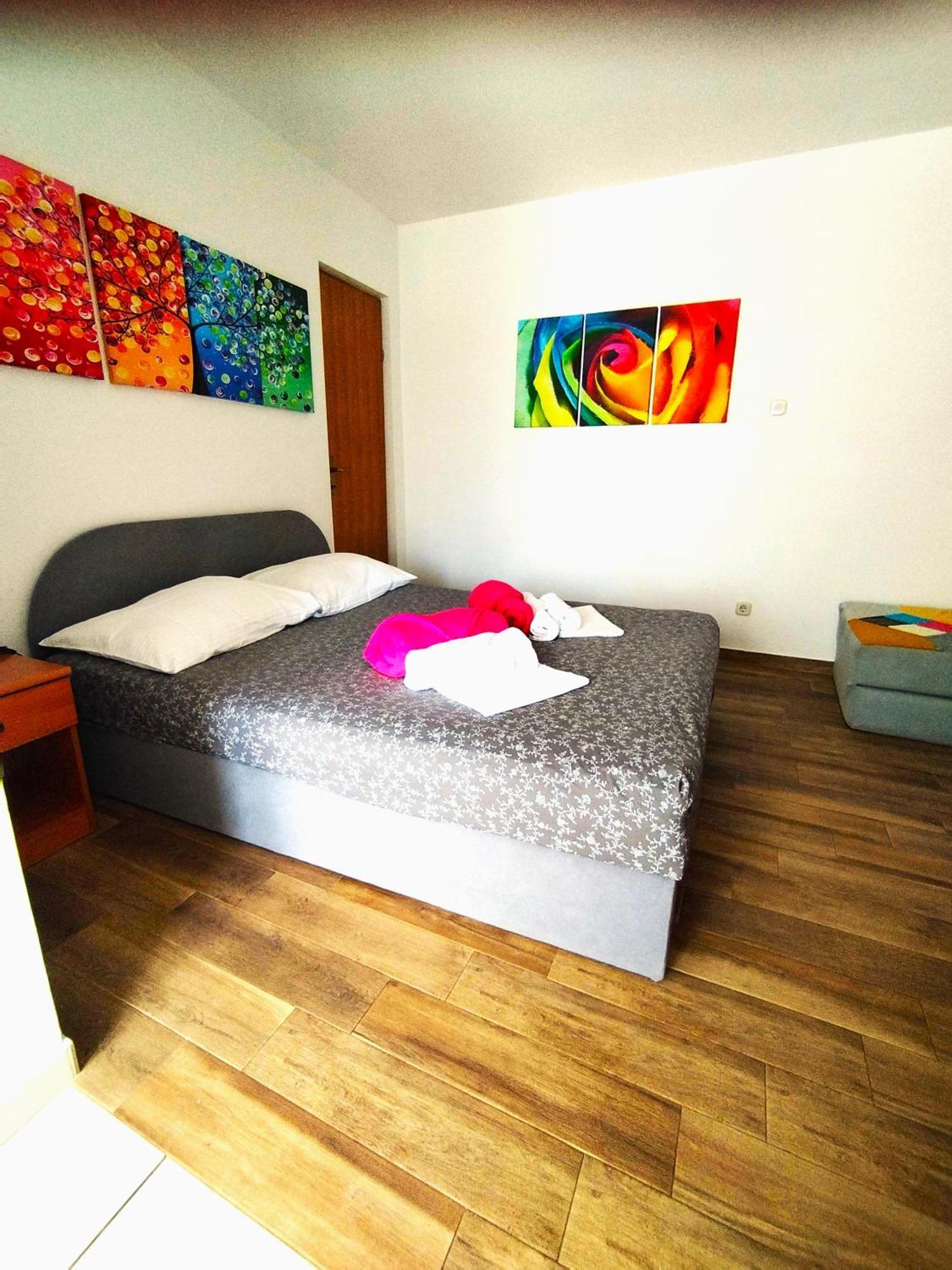 Anita Apartments Živogošće Екстериор снимка